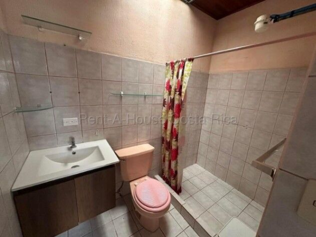 Venta de Casa en Alajuela. RAH 26-2137 en Alajuela — ₡ 75 000 000