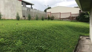 GANGA Lote en Venta en MontesdeOca, 5 apartamentos. 5PVV9825669 en San Rafael, Montes De Oca, San José — $600,000 - Foto 3 de 10
