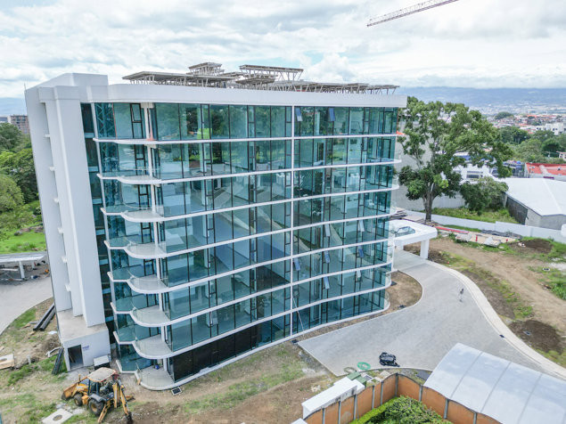Apartamentos en Venta de 2-3 Habitaciones en San Rafael de Escazú en San Rafael, Escazú, San José — $2,300 - Foto 2 de 43