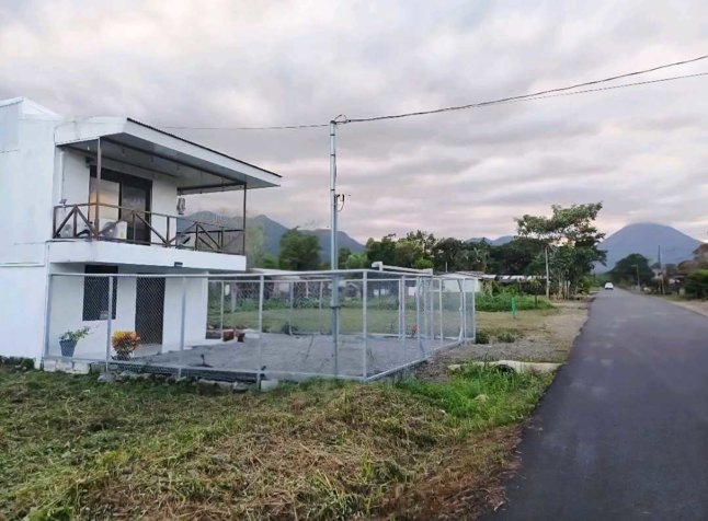 Casa en venta en La Fortuna | 2 hab. y vista al Volcán Arenal in La Fortuna, San Carlos, Alajuela — ₡ 49 000 000 - Photo 2 of 22