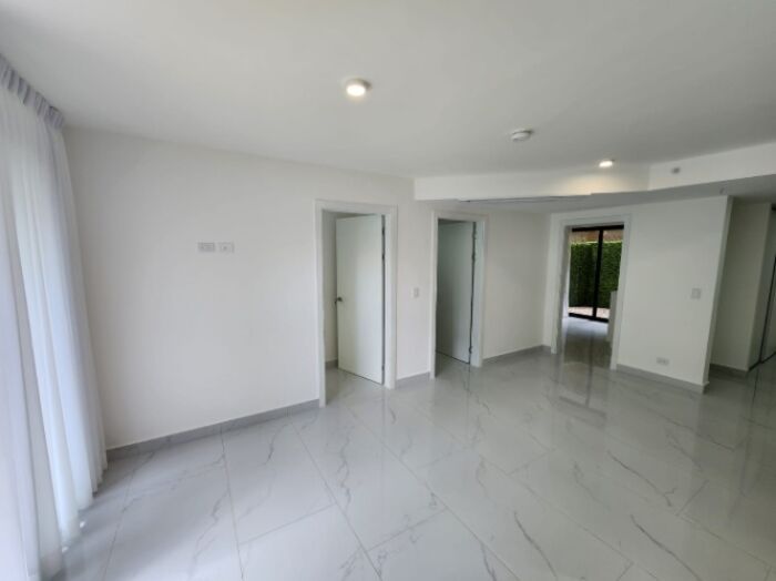 Alquiler en zona exclusiva: tu nuevo hogar te espera en Madison-Rohrmoser-San José- Costa Rica. en Mata Redonda, San José — $1,690