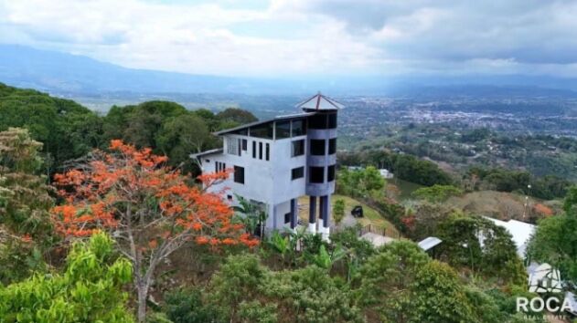  Beautiful mountain and city view for sale in San Rafael de Pérez Zeledón  en Páramo, Pérez Zeledón, San José — $250,000