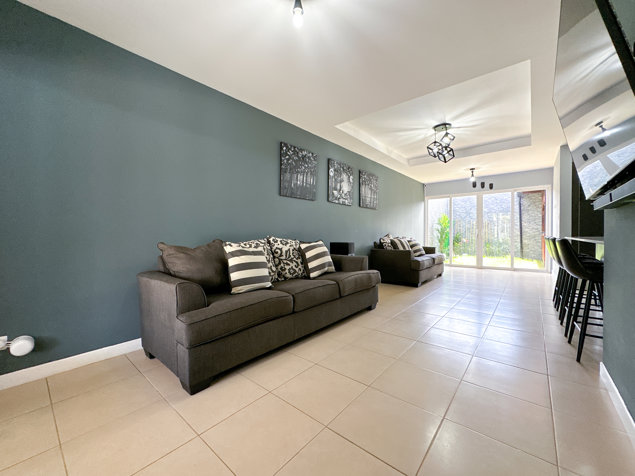 Oportunidad Venta de Hermosa Casa en Santa Ana in Brasil, Santa Ana, San José — $215,000 - Photo 3 of 17