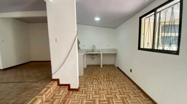 MLS-26-310 VENTA CASA CON 1 APARTAMENTO HATILLO SAN JOSE en Hatillo, San José — ₡ 83 000 000
