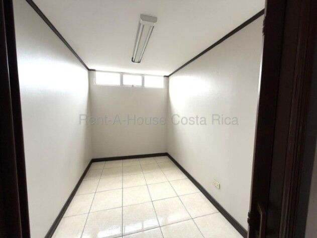 Alquiler de Edificio en Catedral-San José. en Catedral, San José — $3,600
