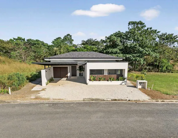 Surfside living - New 3BR villa with pool, near Marbella Beach in Cuajiniquil, Santa Cruz, Guanacaste — $580,000 - Photo 2 of 41