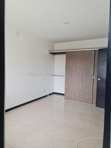 Alquiler de Apartamento en San José de Alajuela. RAH 27-373 en San José, Alajuela — $1,100