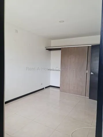 Alquiler de Apartamento en San José de Alajuela. RAH 27-373 en San José, Alajuela — $1,100 - Foto 3 de 10