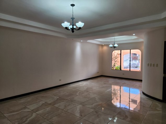 La casa soñada para tu familia in San Rafael, La Unión, Cartago — ₡ 95 000 000
