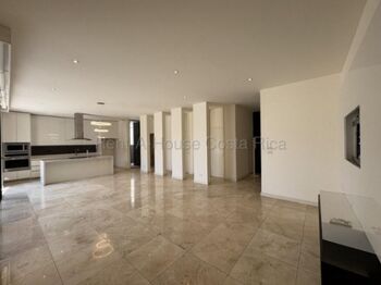 Alquiler de Casa en Pozos de Santa Ana. en Pozos, Santa Ana, San José — $3,500 - Foto 5 de 20