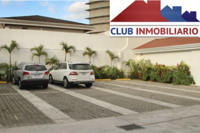 Oficina amplia y moderna en Rohrmoser. Excelente inversión! en San Rafael, Escazú, San José — $1,950,000 - Foto 2 de 19