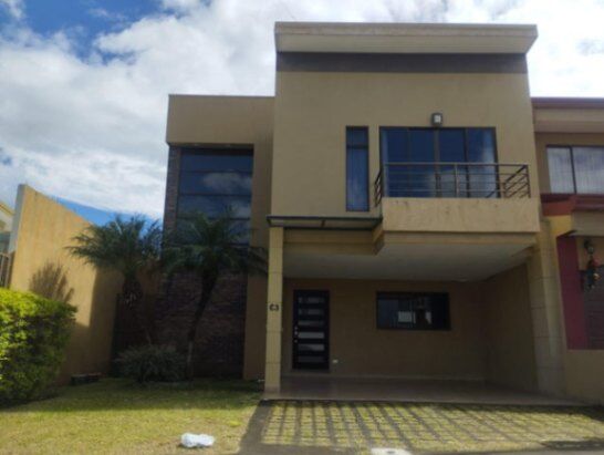 Venta de Casa en Desamparados, Alajuela. RAH 26-1026 en Desamparados, Alajuela — $231,000