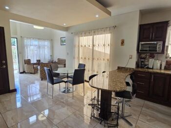 VENDO CASA EN LA UNIÓN-TRES RÍOS DE CARTAGO. en Tres Ríos, La Unión, Cartago — $250,000 - Foto 4 de 13