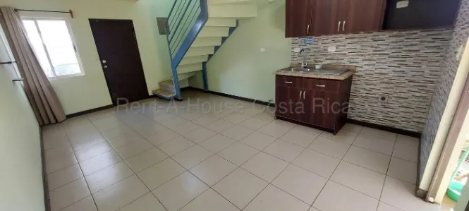 CASA EN VENTA EN SAN PABLO DE HEREDIA in San Pablo, Heredia — ₡ 57 750 000