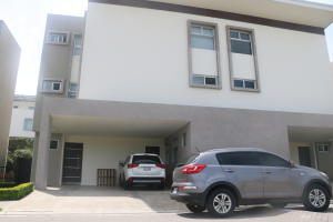 Casa en Venta Santa Ana, Santa Ana, San José