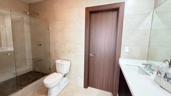 Alquiler de apartamentos elegantes en condominio, Escazú. (FE) in San Rafael, Escazú, San José — $2,400 - Photo 5 of 20