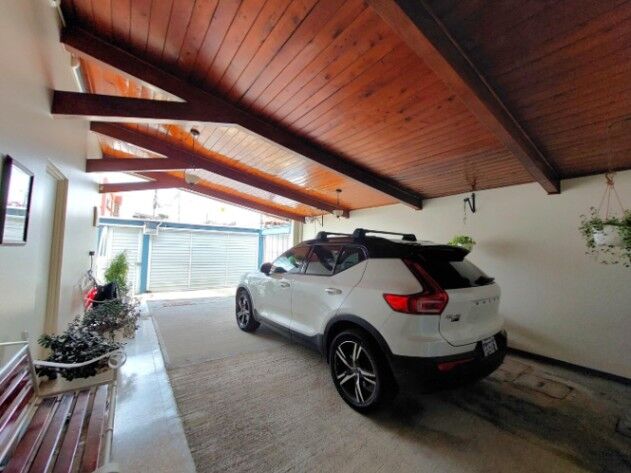 Se vende casa en Rohrmoser San José 25-139 en Pavas, San José — $400,000