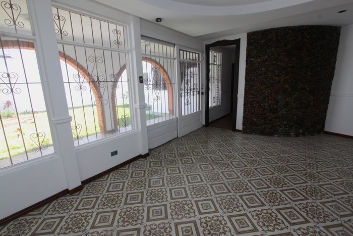 Casa en venta Sabana Sur uso mixto in Pavas, San José — $375,000 - Photo 3 of 20