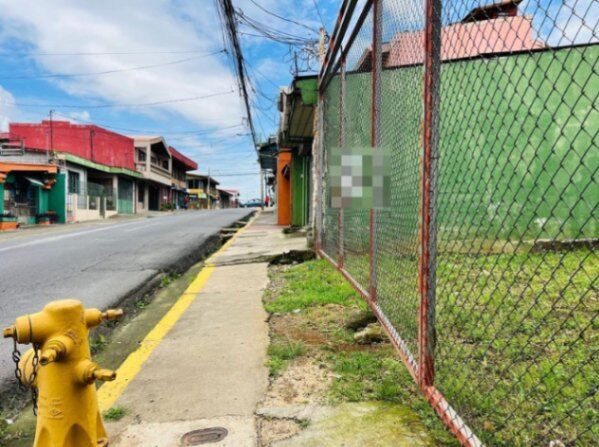 Venta de Lote en Heredia. RAH 26-1498 USO DE SUELO MIXTO en Heredia — $135,000