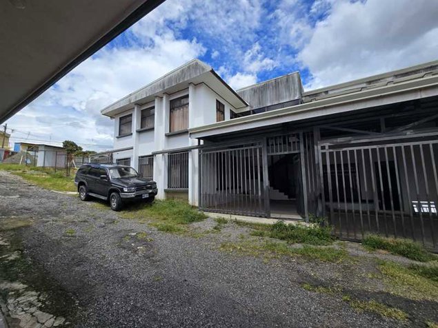 Edificio en venta en Desamparados, Inversionista 5PDC9660847 en San Antonio, Desamparados, San José — $360,000 - Foto 2 de 13