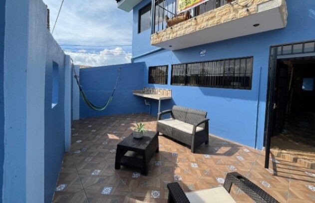🏡 Hermosa Casa Familiar de Dos Niveles en Guadalupe🏠 en Guadalupe, Goicoechea, San José — $200,000