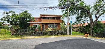 SE VENDE / FINCA / San Rafael de Heredia-- REBAJADA en Ángeles, San Rafael, Heredia — $297,890 - Foto 2 de 39