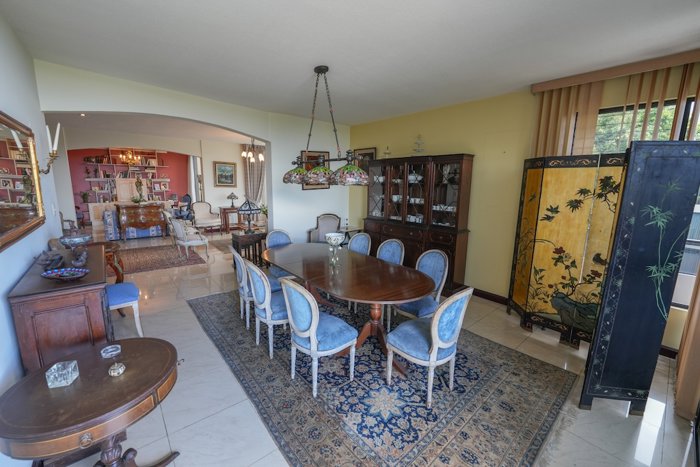 Apartamento Amueblado en Torre Mayorca en San Rafael, Escazú, San José — $360,000 - Foto 3 de 36