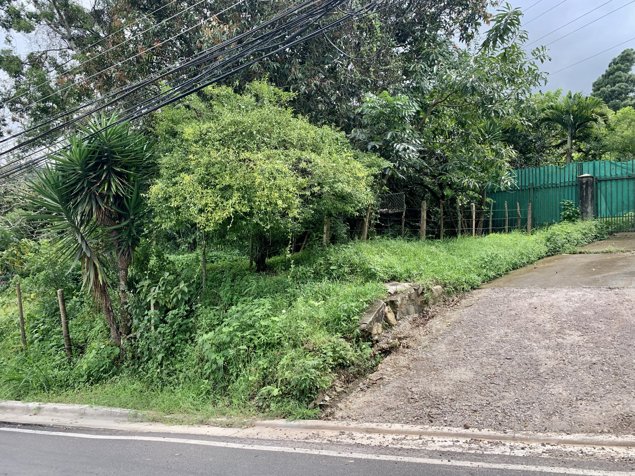 Venta de lote en Escazu, San Antonio - Uso mixto en San Antonio, Escazú, San José — $1,212,640