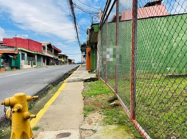 Venta de Lote en el Centro de Heredia. RAH 27-840 USO DE SUELO MIXTO in Barva, Heredia — ₡ 58 000 000 - Photo 2 of 10