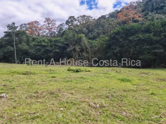 MLS-26-1444 VENTA HERMOSA FINCA MURCIA TURRIALBA CONTACTENOS AL # 88987222 in Turrialba, Cartago — $3,500,000 - Photo 2 of 10