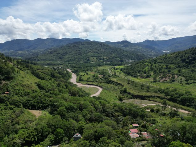 Venta de finca en Orosi, ideal para proyecto turístico in Orosi, Paraíso, Cartago — ₡ 180 000 000 - Photo 3 of 22