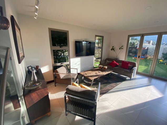 Espectacular y amplia casa en Escazú en San Antonio, Escazú, San José — $430,000 - Foto 3 de 21