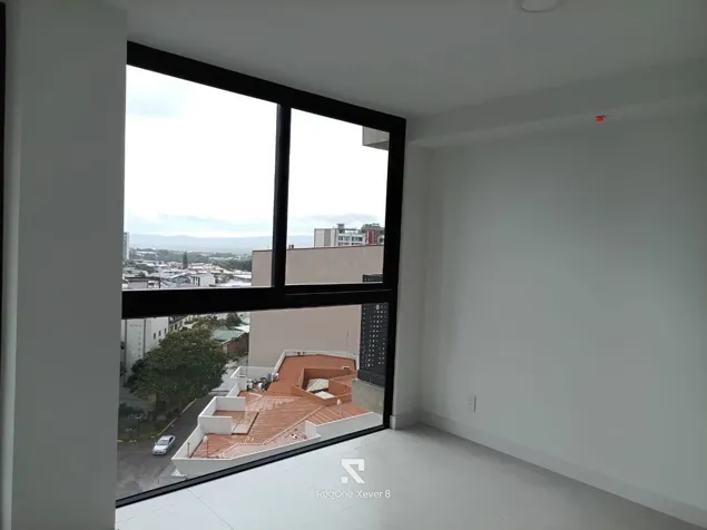Hermoso STUDIO en alquiler en Sky Garden Sabana in Mata Redonda, San José — $950 - Photo 3 of 11