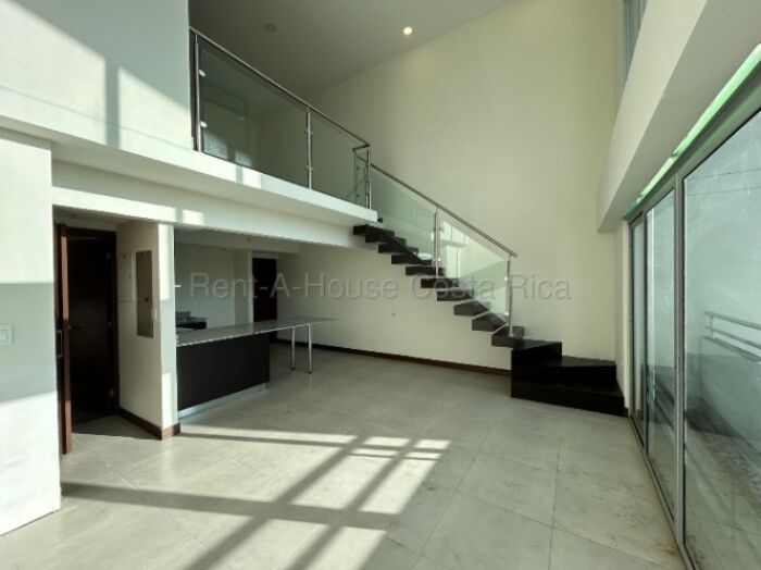 Venta de Apartamento en Penthouse en Heredia 26-1805 en Ulloa, Heredia — $155,800