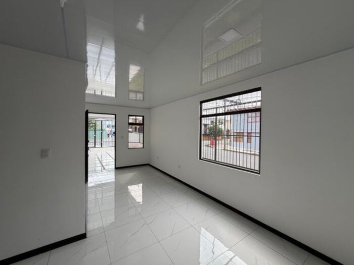MLS-26-1250 LS VENTA CASA NUEVA TIBAS SAN JOSE in San Juan, Tibás, San José — $175,000