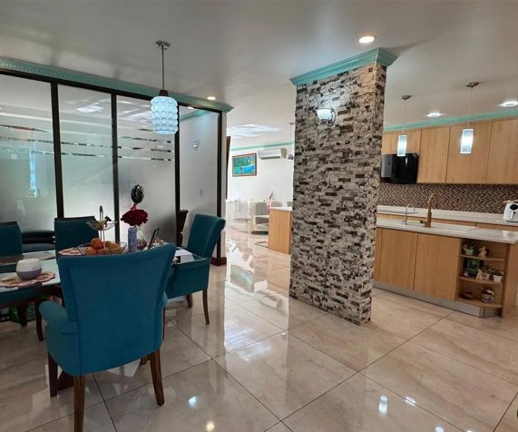 VENTA DE CASA, SAN JOSÉ, SANTA ANA, POZOS, CONDOMINIO LUSSO in Pozos, Santa Ana, San José — $420,000 - Photo 3 of 22