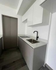 Vendo Hermoso Apartamento con Parqueo en Torre Ser, Escalante - Photo 2 of 3