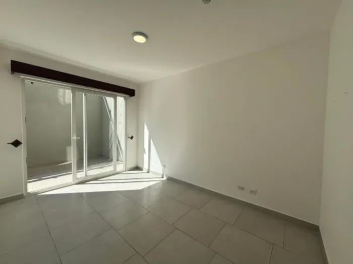 Venta apartamento moderno con patio y 2 parqueos #25-1267 GS in San Pablo, Heredia — $137,000 - Photo 2 of 11
