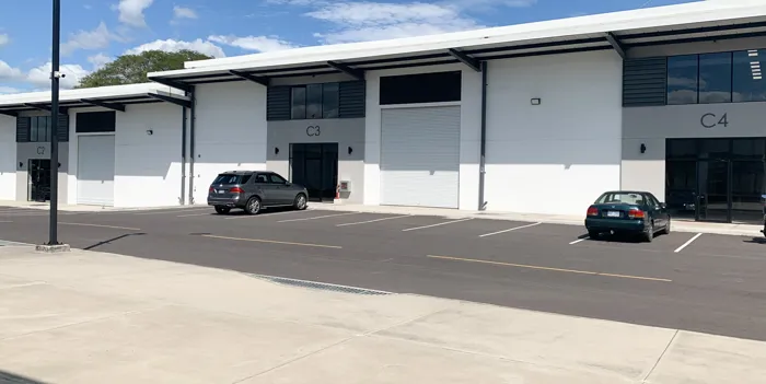 VENTA O ALQUILER DE BODEGAS, SAN JOSE, SANTA ANA, LINDORA en Santa Ana, San José — $2,724,300