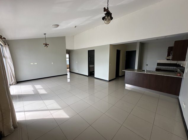 Apartamento en Torres de Granadilla in Granadilla, Curridabat, San José — ₡ 500 000 - Photo 2 of 18