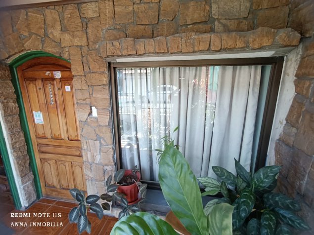 Venta Desamparados a  75 metros del Lagar uso mixto in Desamparados, San José — ₡ 125 000 000 - Photo 2 of 21