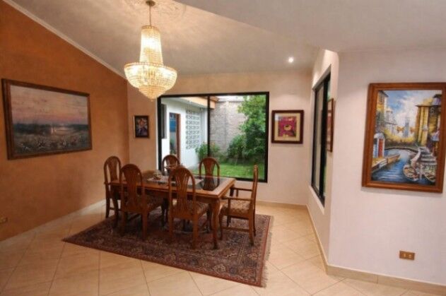 Venta de Casa en Guadalupe-Mata de Plátano, San José. RAH 26-1184 en Mata de Plátano, Goicoechea, San José — $350,000