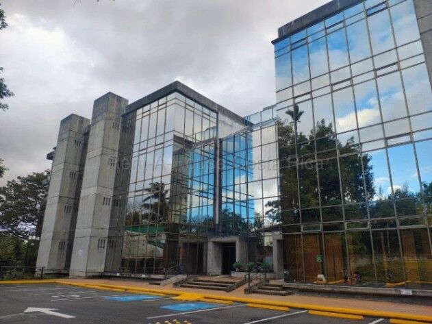 Se alquila local comercial en San Francisco Goicoechea 26-1510 in San Francisco, Goicoechea, San José — $2,250