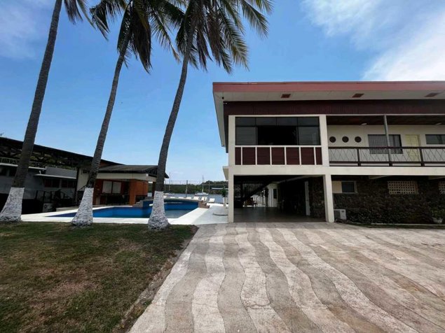 Propiedad con Atracadero en Puntarenas en Puntarenas — $2,500,000 - Foto 3 de 62