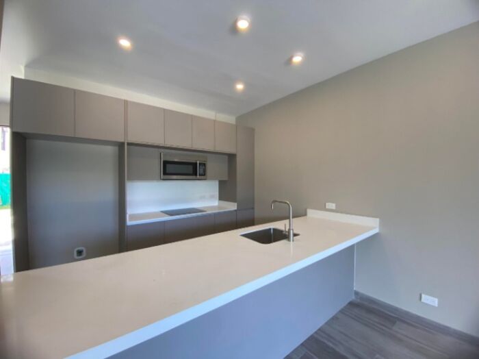 Venta de Townhouses con Piscina en Garabito-Jacó, Puntarenas. en Jacó, Garabito, Puntarenas — $480,000
