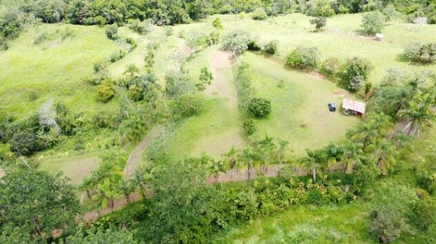 1+ hectare con vista en Miravalles, Perez Zeledon in Daniel Flores, Pérez Zeledón, San José — $159,999