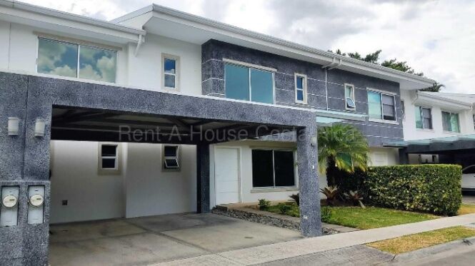 🏡 Moderna Casa en Condominio –Disponible en Alquiler 26-1088   in Piedades, Santa Ana, San José — $2,600