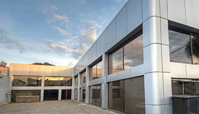 ALQUILER DE OFICINA, SAN JOSE, SABANA SUR en Hospital, San José — $8,760