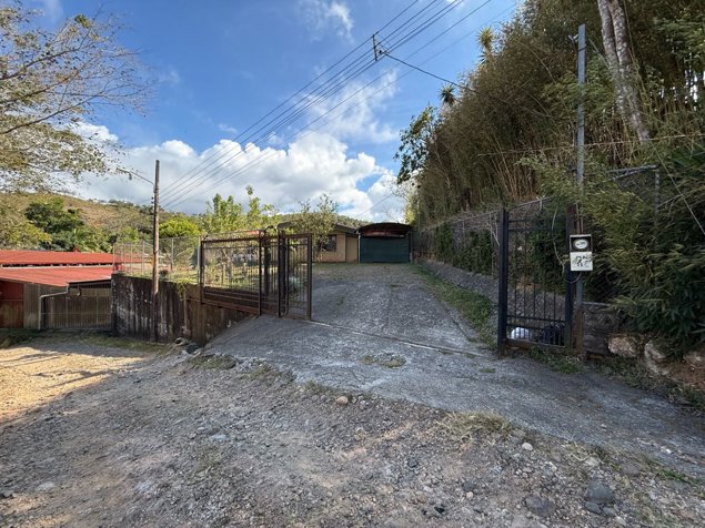 Venta de casa en San Ramon de Alajuela en San Ramón, Alajuela — ₡ 59 995 000 - Foto 2 de 45