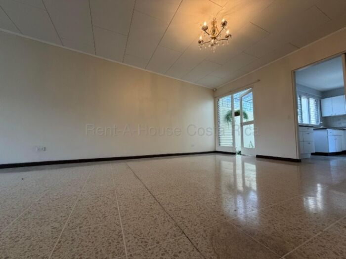 Se alquila casa en Mata Redonda San José 26-1593 in Mata Redonda, San José — $1,500
